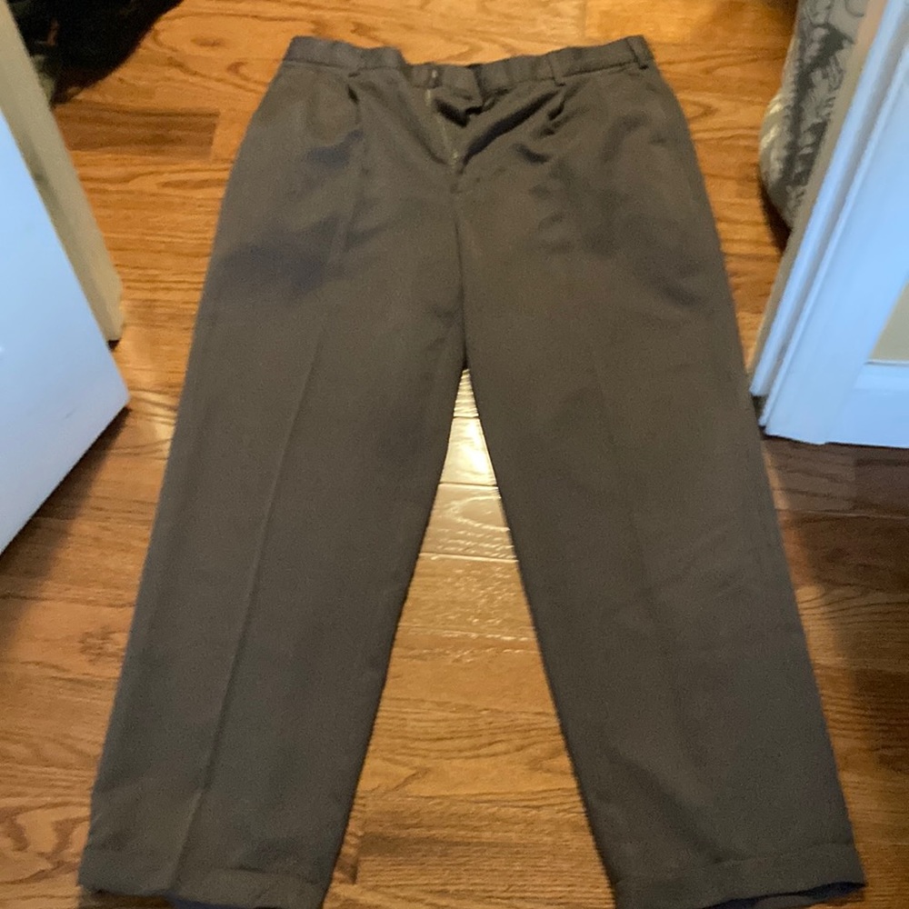 Men’s gray dress slacks Perry Ellis